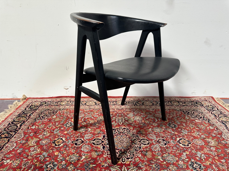 JUST ADDED - Vintage MCM Armchair 25W X 22D X 29H [Photo 4]