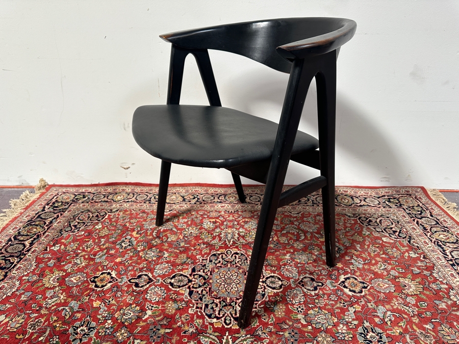 JUST ADDED - Vintage MCM Armchair 25W X 22D X 29H [Photo 7]