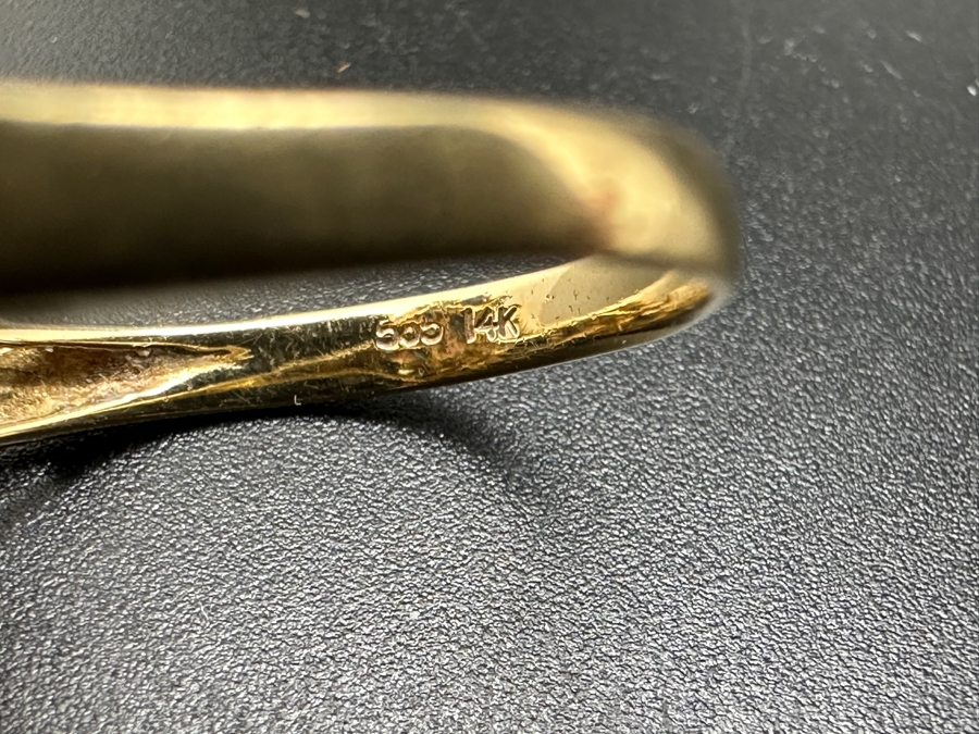 14K Gold Mozambique Sapphire / Diamond Ring (18) 6 x 3 Blue Sapphires Estimated 5.76cttw Accented With (3) Diamonds .03cttw Size 7 6.3g Retail Value $2,200 [Photo 12]