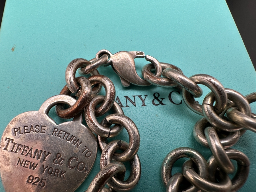 Tiffany & Co. Sterling Silver Return To Tiffany Heart Charm Bracelet 8'L [Photo 4]