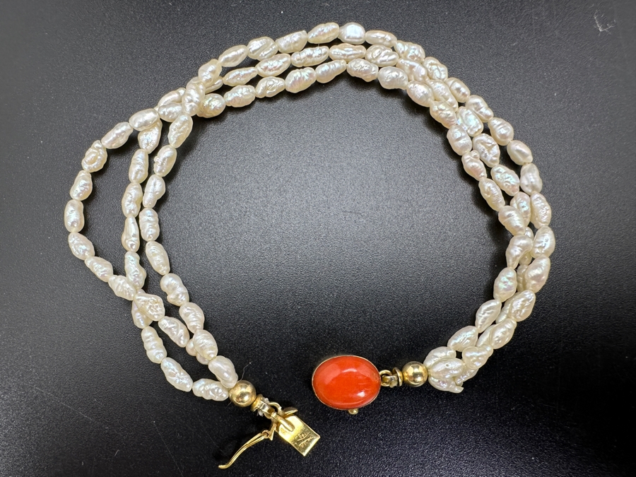 Multi Strand Pearl 8' Bracelet With 18K Gold Clasp Accented With Cabochon Coral 8.1g [Photo 5]