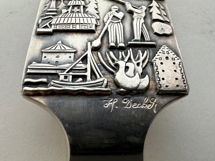 Pair Of Swerige Sweden Silverplate Spoons [Photo 3]