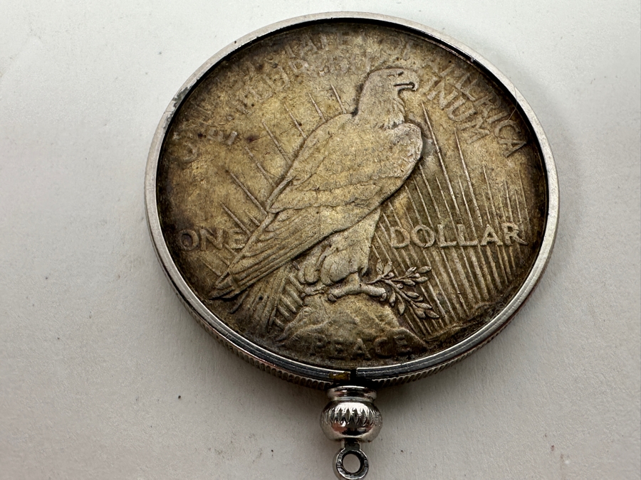 1925 Peace Silver Dollar With Pendant Coin Holder [Photo 5]