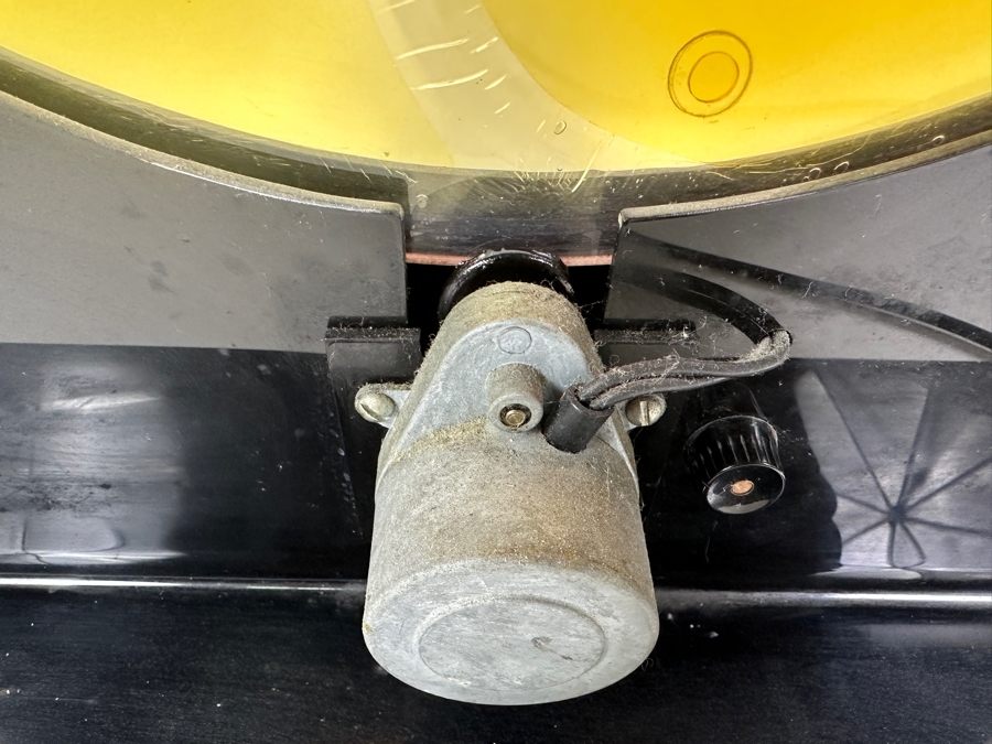 Vintage Acrylic Rotating Circle Cylinder With Water Kinetic Sculpture With Electric Motor In Manner Of Julio Le Parc 14W X 8D X 17H [Photo 5]