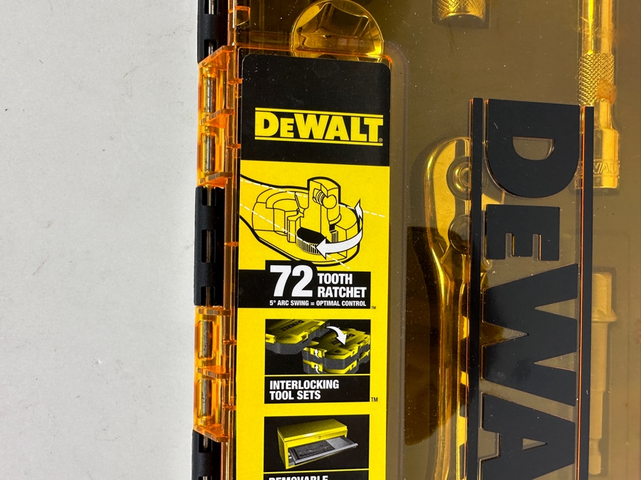 DeWalt Drive Socket Tool Set [Photo 3]