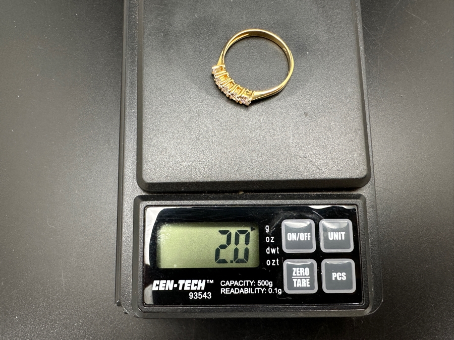 10K Gold CZ Ring Size 8.5 2g [Photo 6]