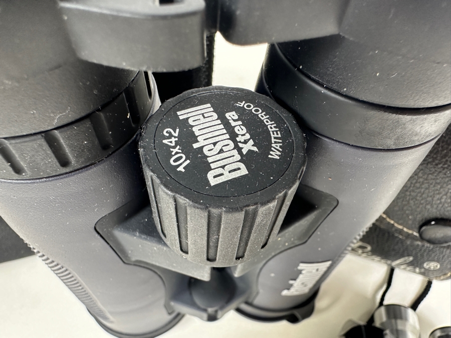 Vintage Metal Binolux 6 X 15 Miniature Binoculars & Bushnell 10 X 42 Xtera Waterproof Binoculars [Photo 6]