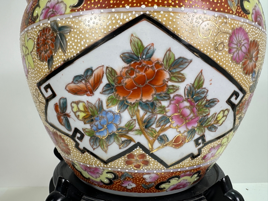 Chinese 12' Flower Pot With Wooden Stand [Photo 3]