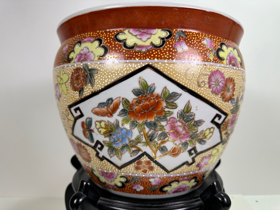 Chinese 12' Flower Pot With Wooden Stand [Photo 2]