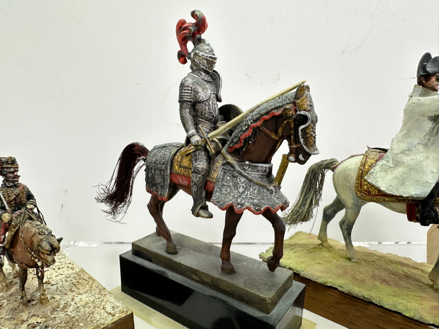 Collection Of (8) Small Military Figurines Horses Toy Soldiers Hand Painted By Dr. David D. Michaels - See Photos [Photo 11]