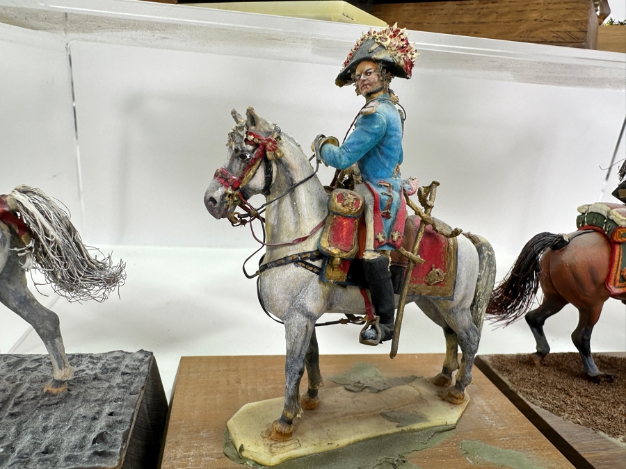 Collection Of (8) Small Military Figurines Horses Toy Soldiers Hand Painted By Dr. David D. Michaels - See Photos [Photo 4]