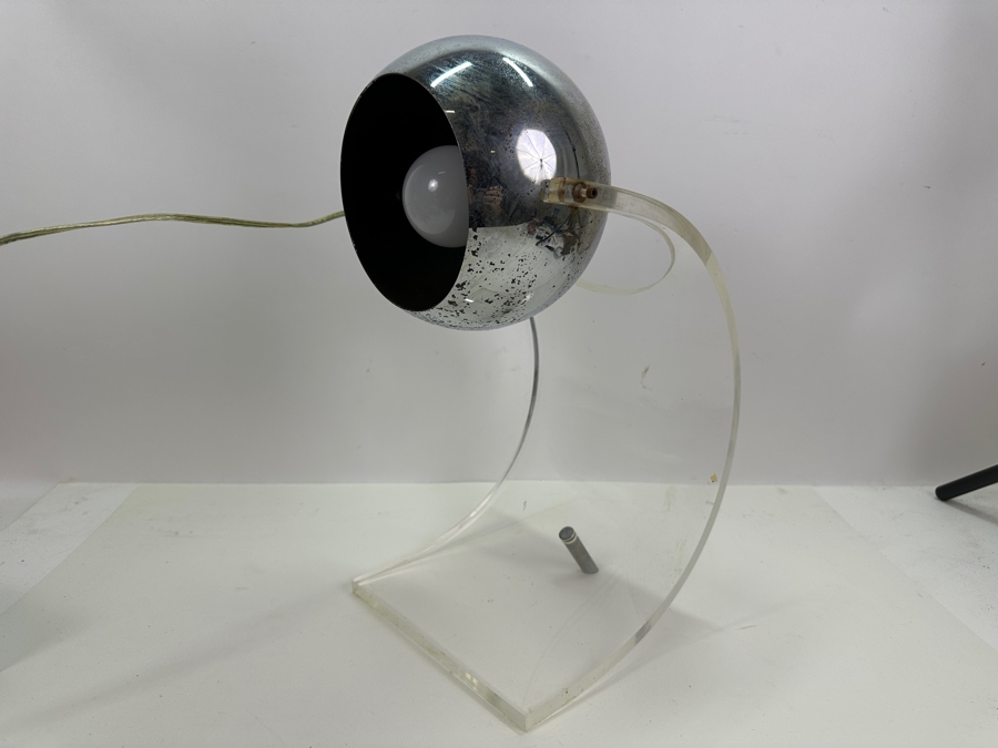 Vintage 1970s Arched Lucite & Chrome Table Lamp By Robert Sonneman 8W X 8.5D X 16H [Photo 5]