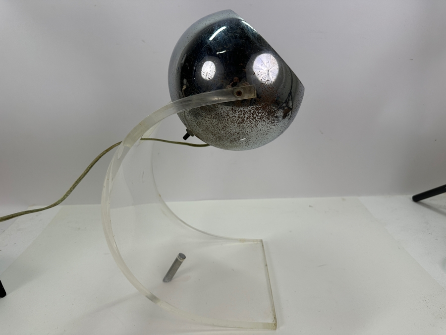 Vintage 1970s Arched Lucite & Chrome Table Lamp By Robert Sonneman 8W X 8.5D X 16H [Photo 10]