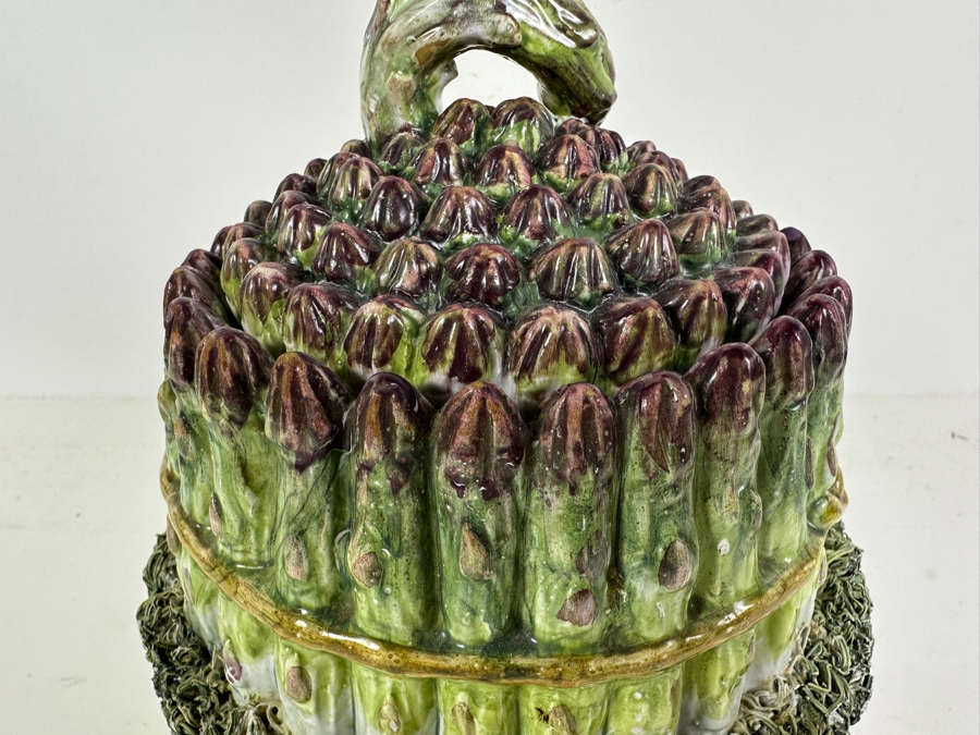 Just Added - Vintage Italian Hand Painted Ceramic Asparagus Lidded Jar Container 7.5W X 9.5H [Photo 4]