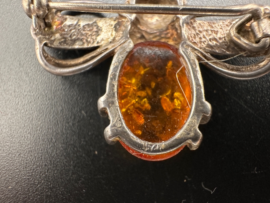 Just Added - Vintage Sterling Silver / Amber Bee Brooch Pin 3.7g [Photo 3]