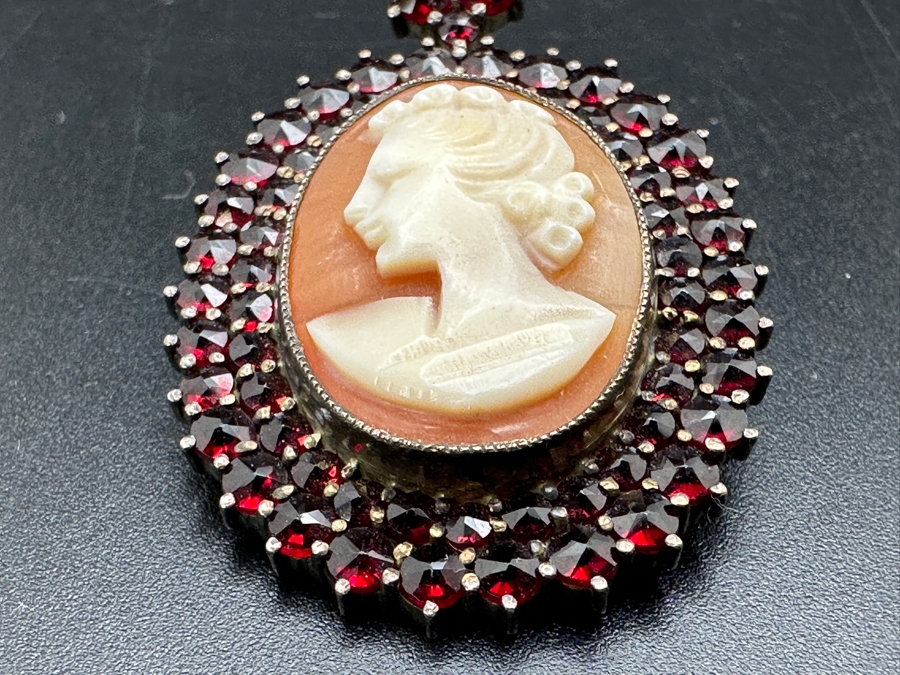 Just Added - Vintage European Silver Carved Cameo Combination Pendant / Pin Brooch 8.6g [Photo 2]