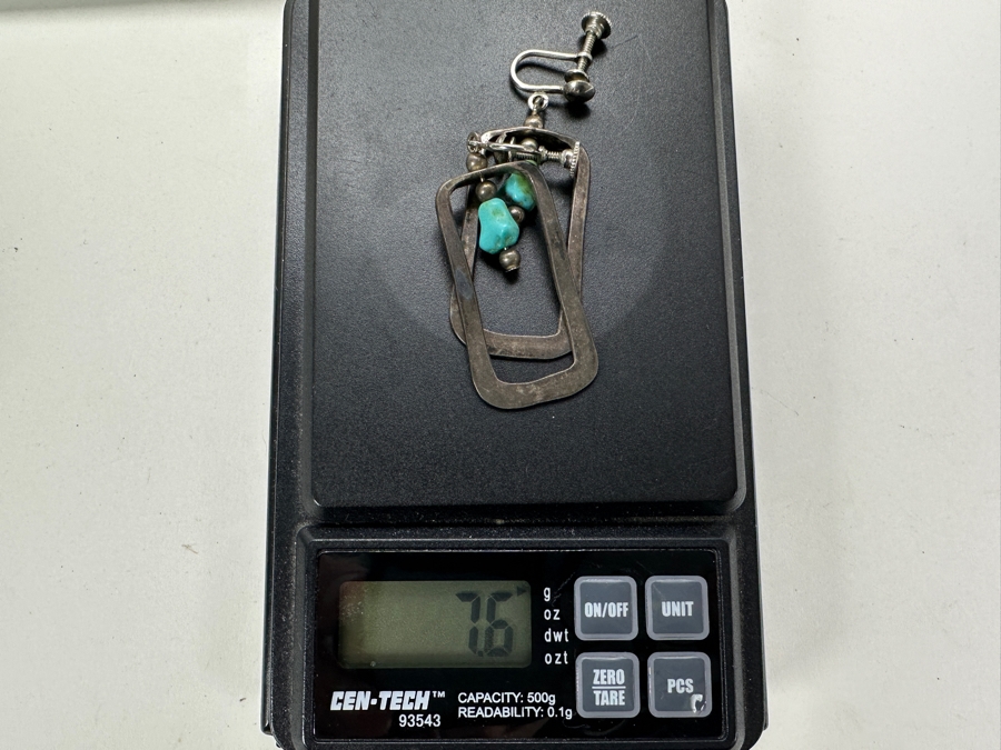 Just Added - Sterling Silver / Turquoise Non Pierced Screw Back Earrings 7.6g [Photo 4]