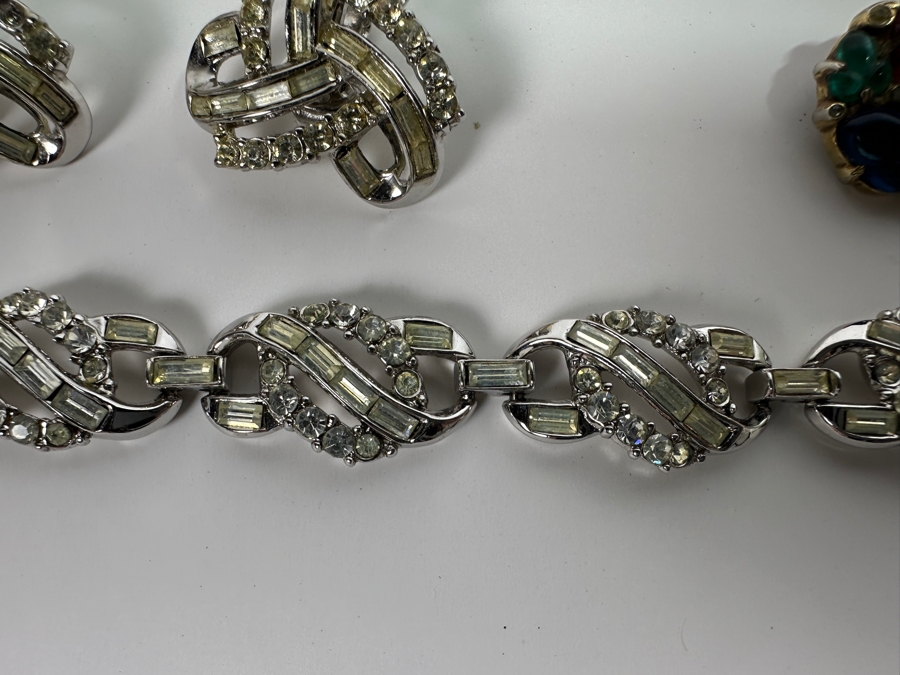 Just Added - Vintage Signed Trifari Costume Jewelry: Brooches/Pins, Clip On Earrings & Bracelet [Photo 10]