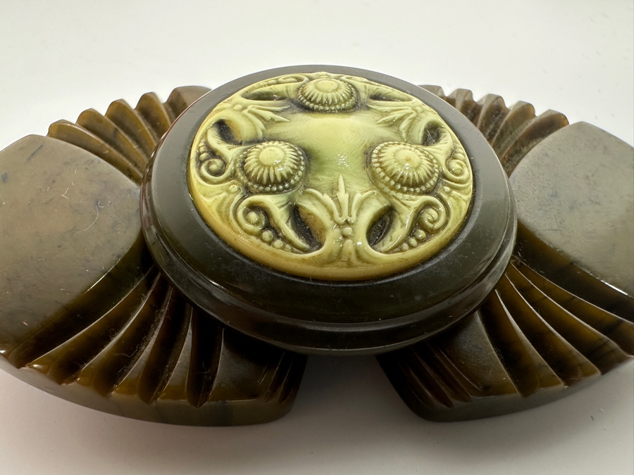 Just Added - Vintage Brooch Pin Signed On Back 3.75W [Photo 2]