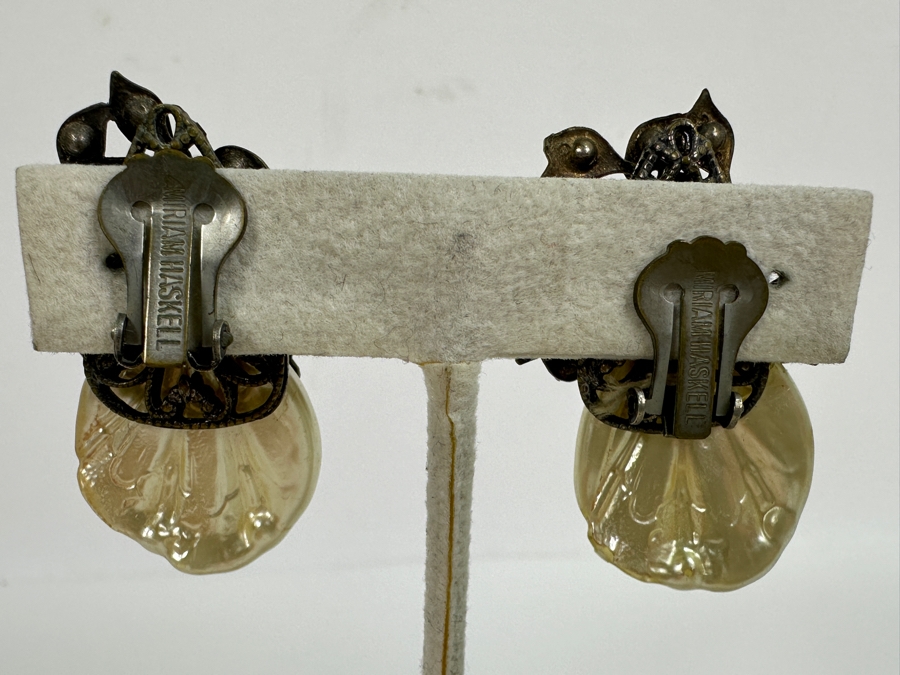 Just Added - Pair Of Vintage Miriam Haskell Clip On Earrings [Photo 3]