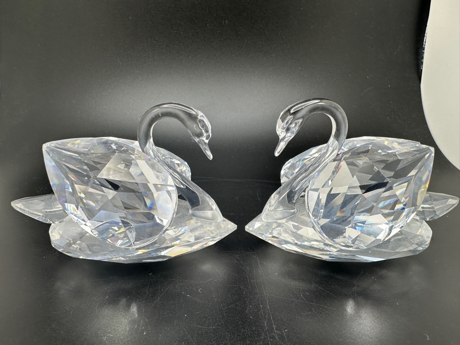 Pair Of Swarovski Crystal Swan Figurines [Photo 2]