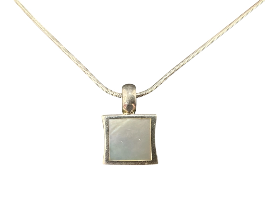 Sterling Silver 15' Necklace With Pendant 7.8g