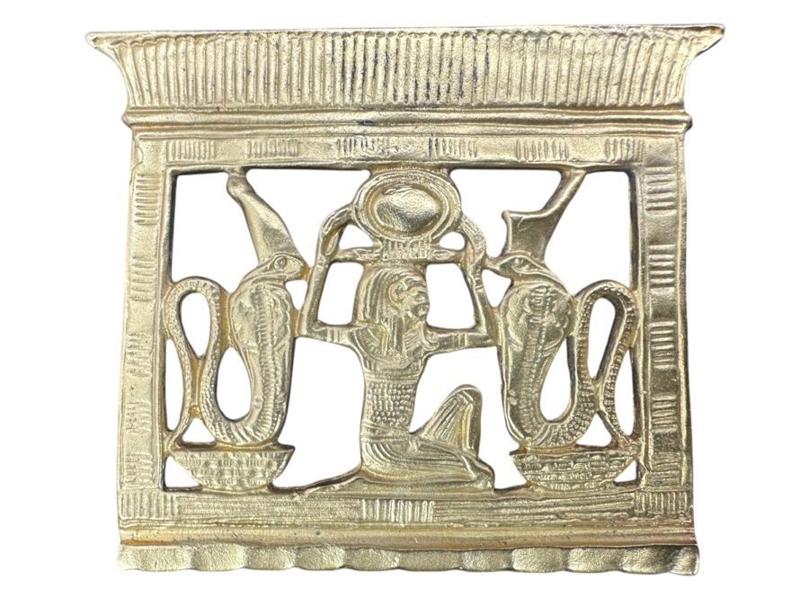 Vintage 1976 Sekhmet Pendant King Tutankhamun MMA Metropolitan Museum Of Art Reproduction Pendant 2.5 X 2 [Photo 1]