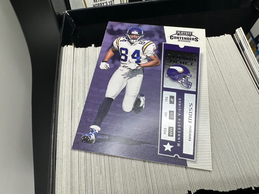 Playoff Contenders 2000 NFL Football Trading Cards Some Signed Rookie Cards - See Photos For Sampling [Photo 10]