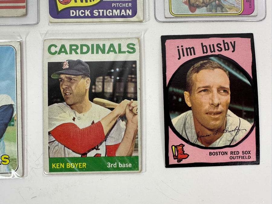 (8) Vintage MLB Baseball Trading Cards [Photo 5]