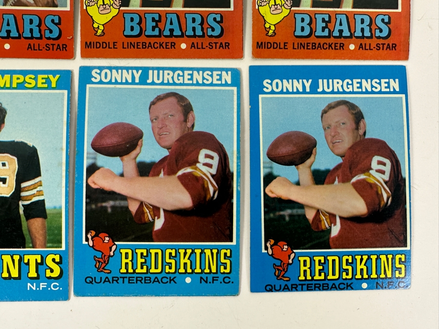 (12) Vintage 1971 Topps NFL Football Cards Featuring Two Dick Butkus Cards [Photo 5]