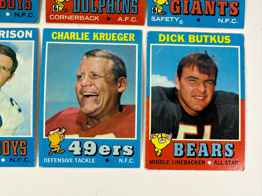 (12) Vintage 1971 Topps NFL Football Cards [Photo 2]
