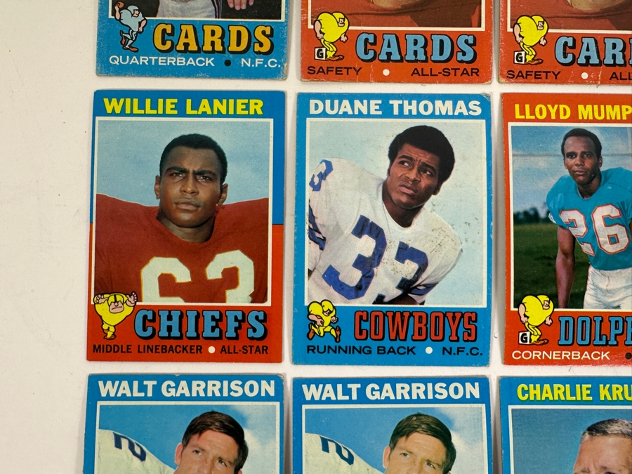 (12) Vintage 1971 Topps NFL Football Cards [Photo 4]