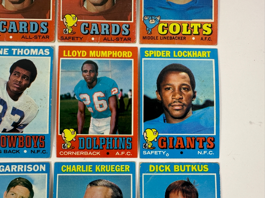 (12) Vintage 1971 Topps NFL Football Cards [Photo 5]