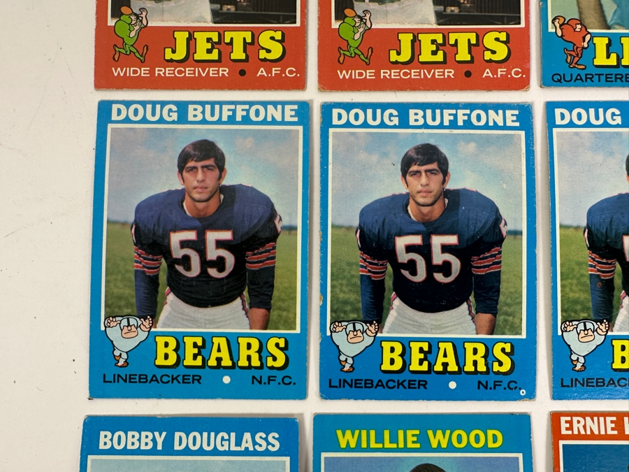 (12) Vintage 1971 Topps NFL Football Cards [Photo 5]