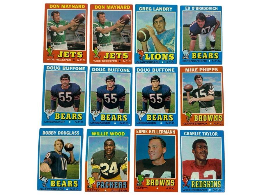 (12) Vintage 1971 Topps NFL Football Cards [Photo 1]