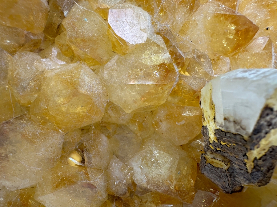 Large Citrine Quartz Geode Piece 12W X 8D X 4.5H 13lbs [Photo 3]