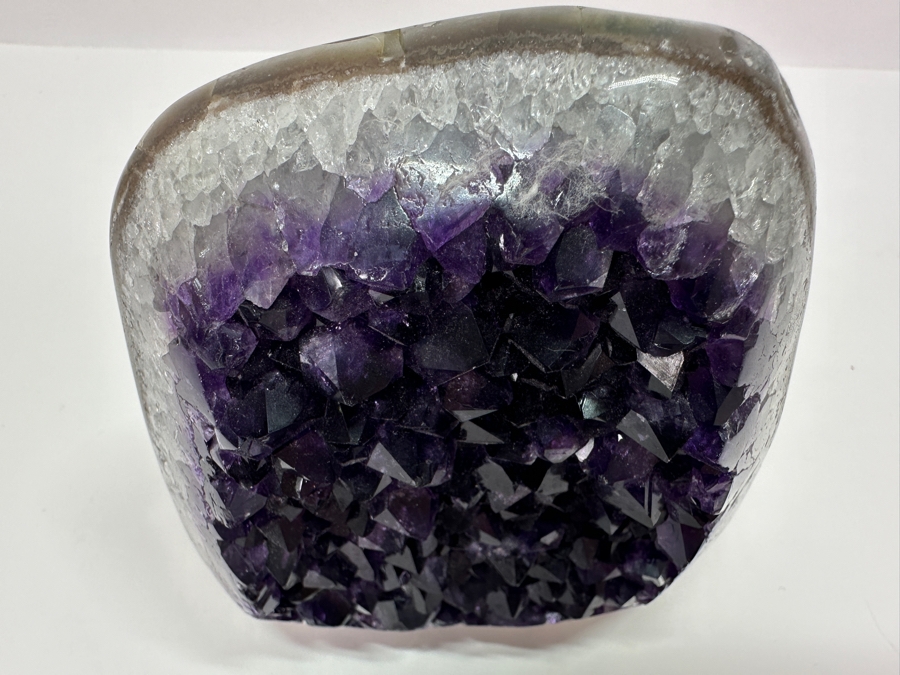 Amethyst Geode 4.5W X 2.5D X 4.5H [Photo 5]