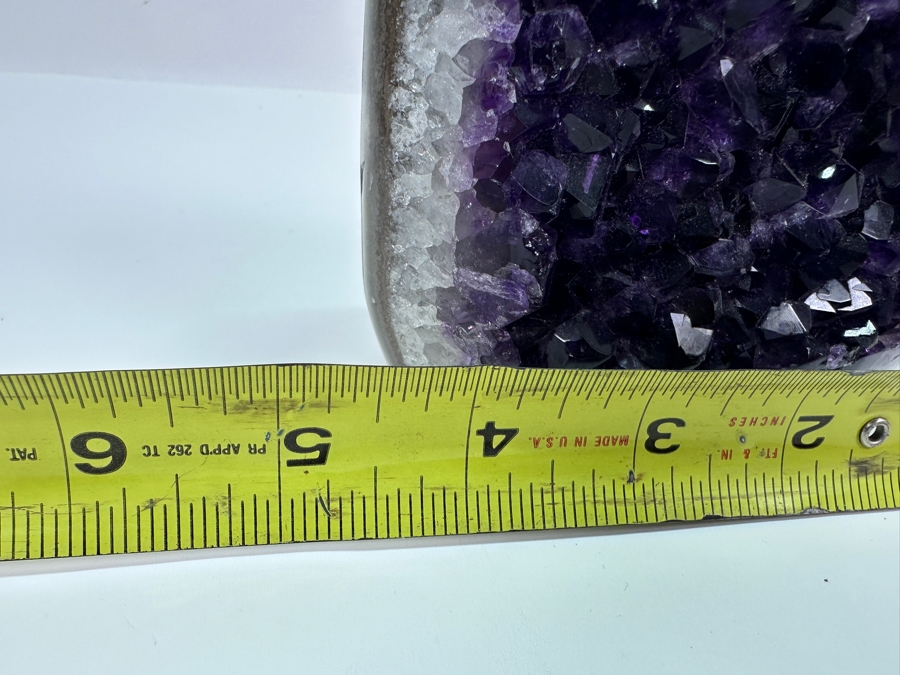 Amethyst Geode 4.5W X 2.5D X 4.5H [Photo 12]