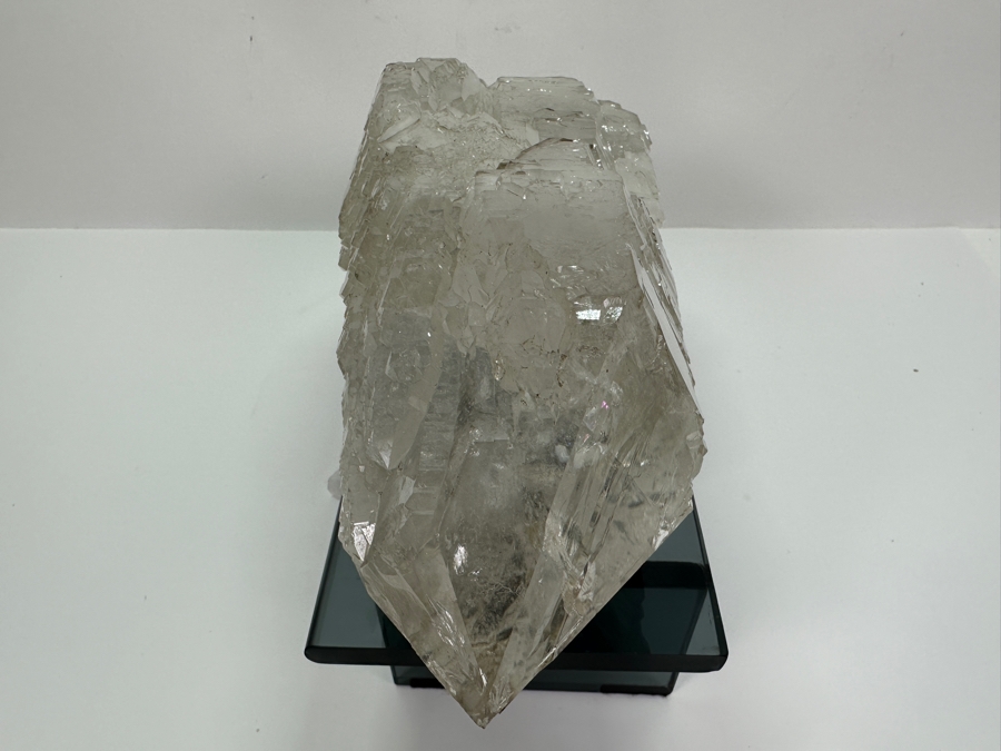 Large Crystal With Glass Display Stand 13L X 4H 11.2lbs & Several Smaller Crystals [Photo 11]