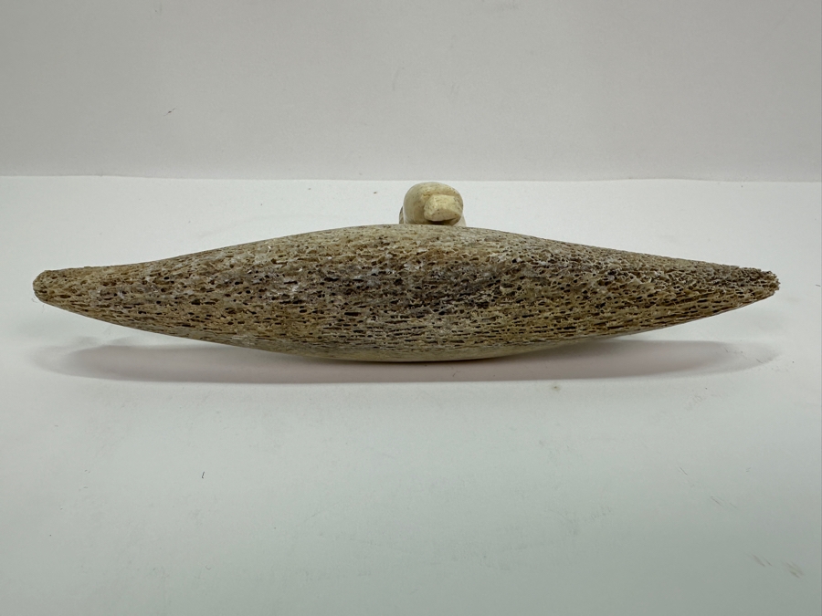 Vintage Inuit Eskimo Carved Whalebone Figurine 8.5L [Photo 4]