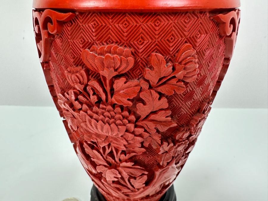 Vintage Chinese Cinnabar Lacquer Vase With Wooden Stand 7H [Photo 4]