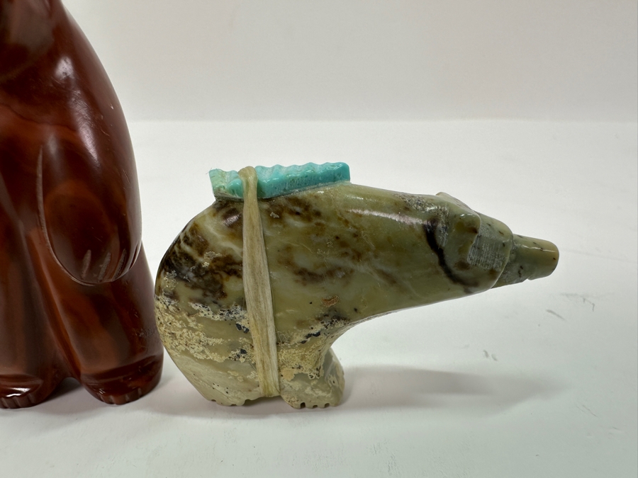 Three Small Bear Fetish Native American Carvings [Photo 3]