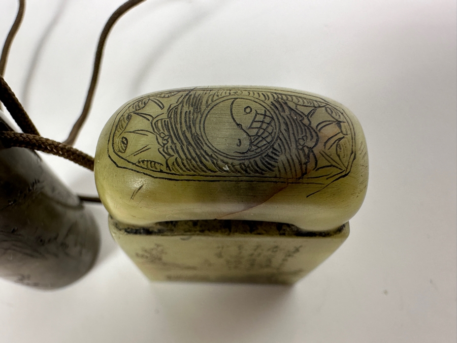 Pair Of Vintage Chinese Carved Stone Seals [Photo 9]