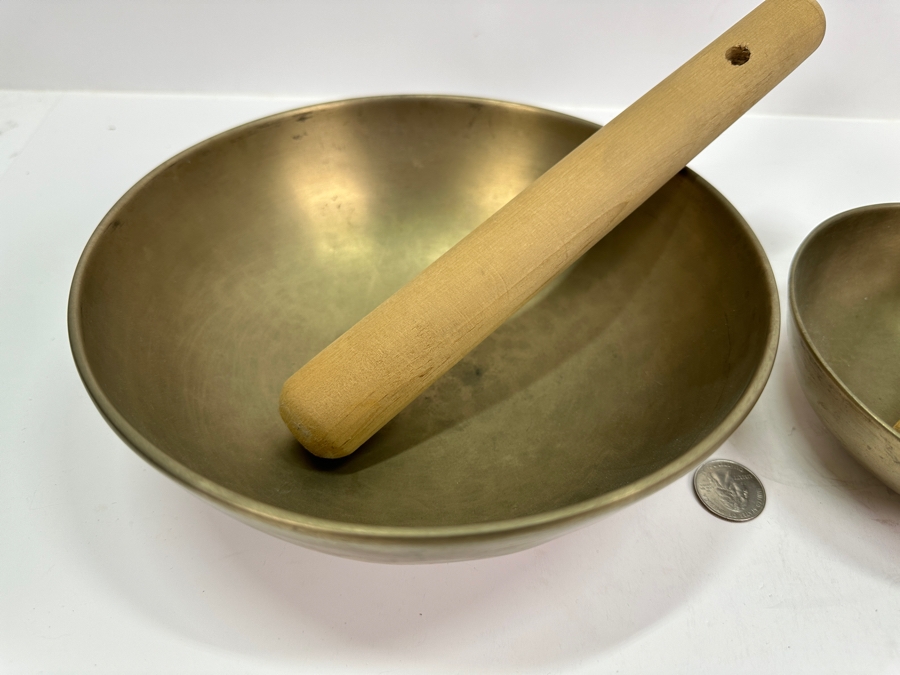 Three Brass Tibetan Bowls In The Key Of A, Bb & E [Photo 3]