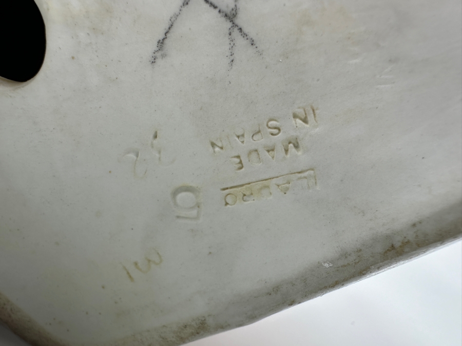 Large Retired Lladro Figurine #4563 Edwardian Couple With Parasol & Small Dog 20H [Photo 8]