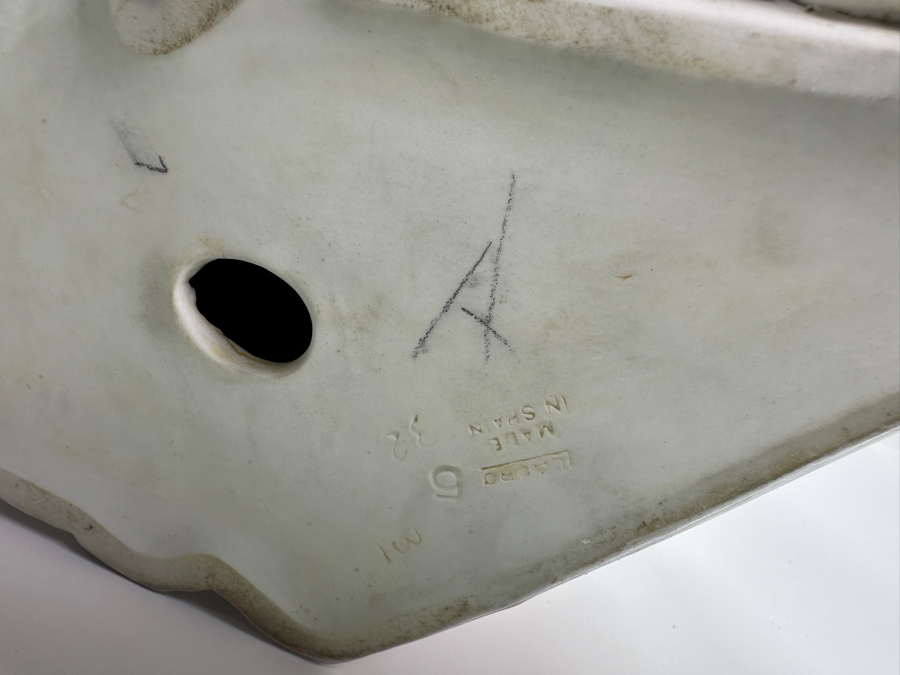 Large Retired Lladro Figurine #4563 Edwardian Couple With Parasol & Small Dog 20H [Photo 10]