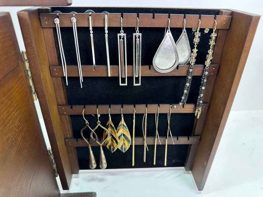 Jewelry Box With Mainly Costume Jewelry 12W X 8D X 11H - See Photos [Photo 7]