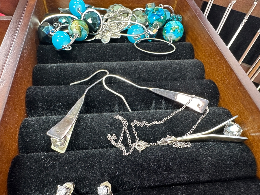 Jewelry Box With Mainly Costume Jewelry 12W X 8D X 11H - See Photos [Photo 5]