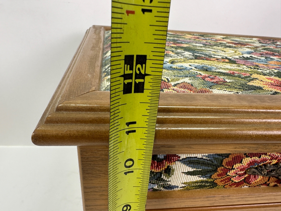 Jewelry Box With Mainly Costume Jewelry 15W X 12D X 11H - See Photos [Photo 18]