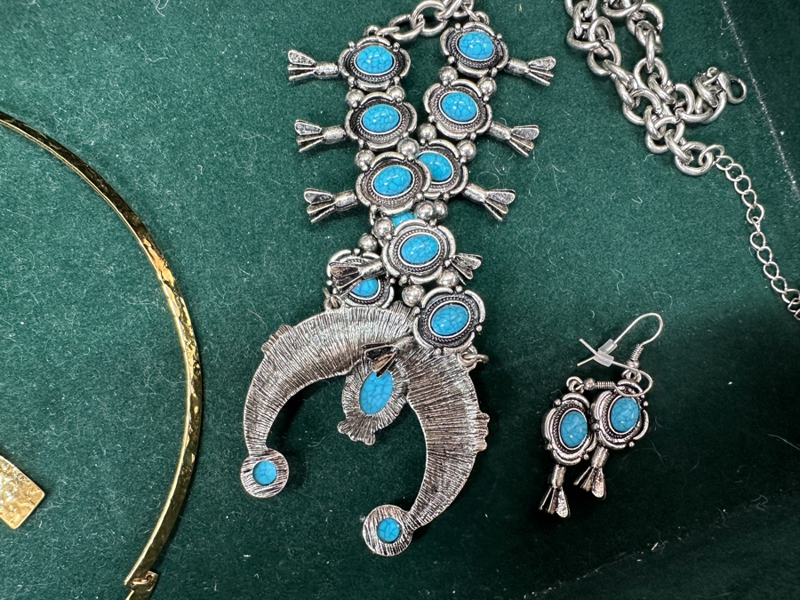 Jewelry Box With Mainly Costume Jewelry 15W X 12D X 11H - See Photos [Photo 11]